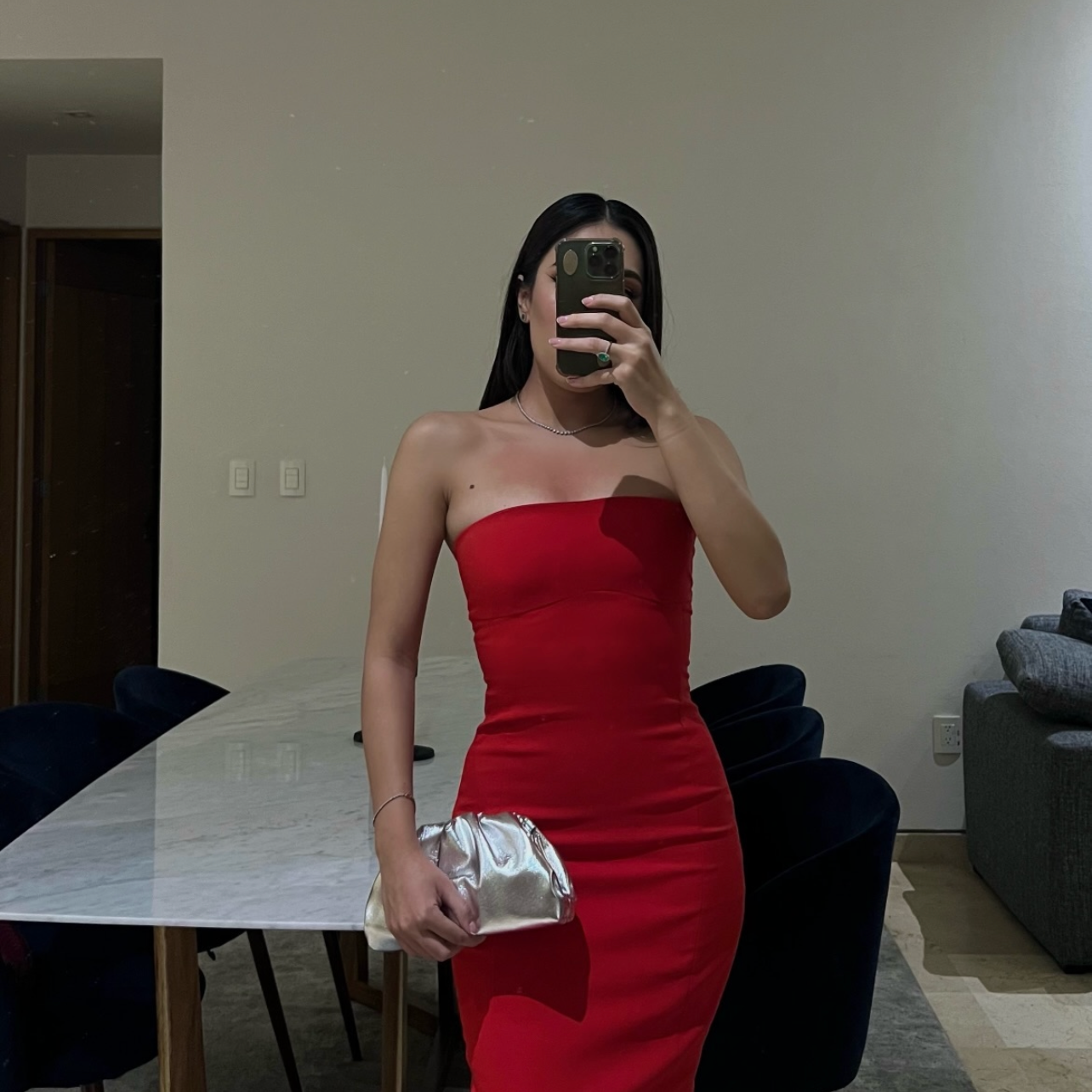 PRE ORDER SILVER SMOOTH POUCH BAG