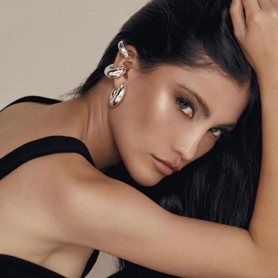 BRILLIANCE EARRING IN SILVER