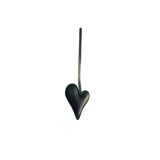 BLACK LARGE HEART CHARM