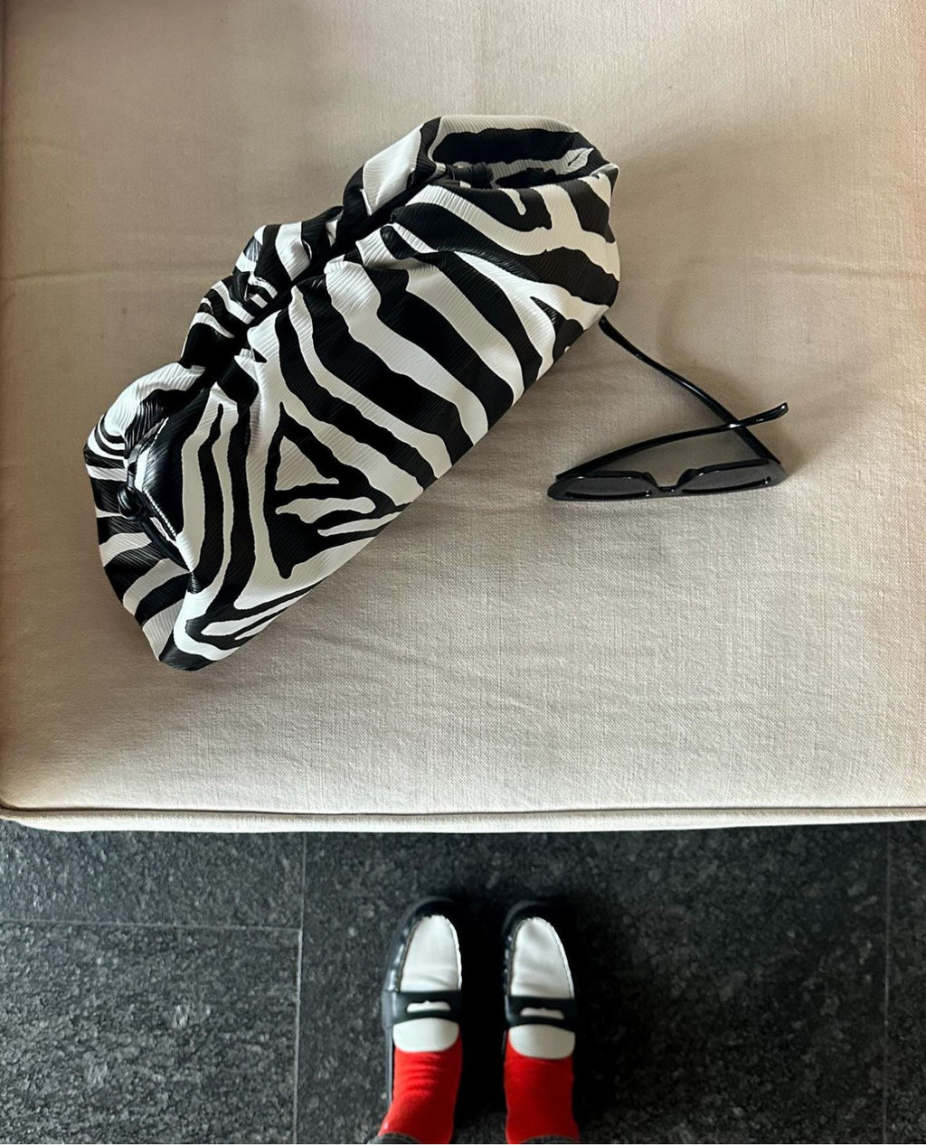PRE ORDER ZEBRA BAG XL