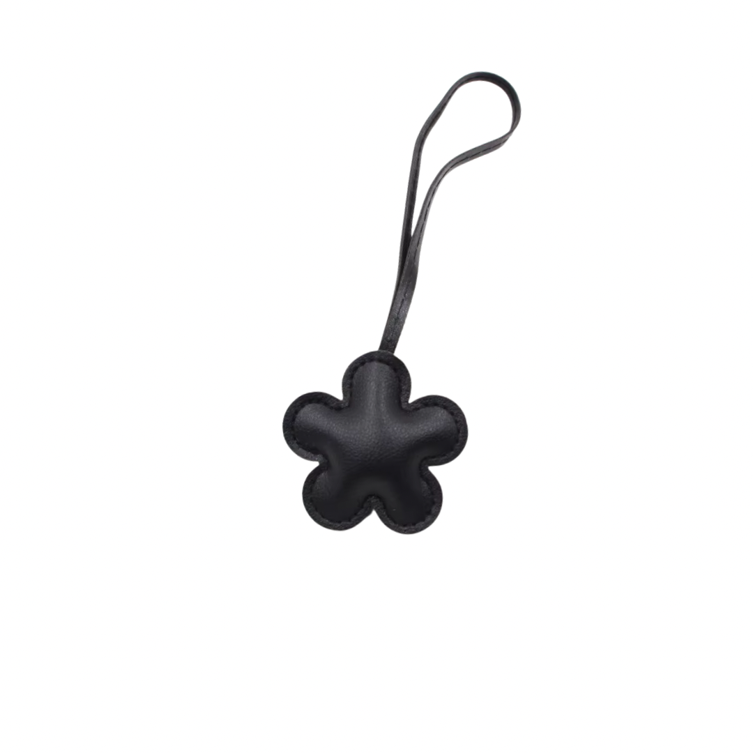 BLACK FLOWER CHARM